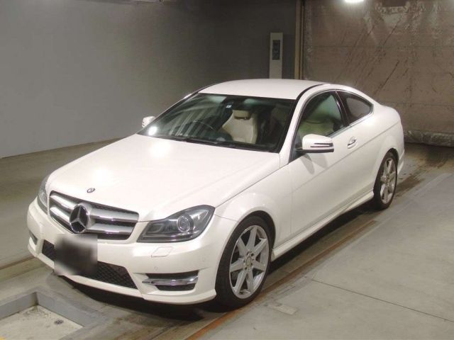 5033 MERCEDES BENZ C CLASS 2012 г. (TAA Kinki)